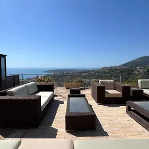 Royal Domain, Bnbrickeys Appartement