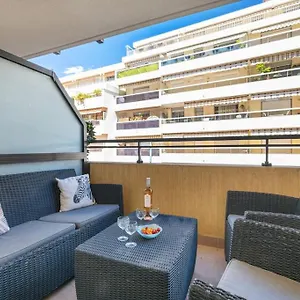 Palace - Centre-ville - Parking Prive - Proche - Grande Terrasse Appartement