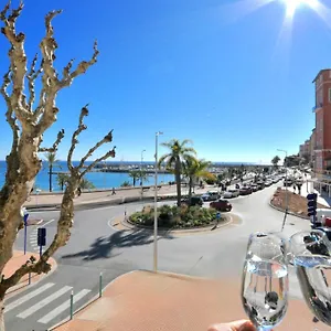 # Monaco - F1 Gp - 4 Persons - Sea View - New - Parking - Clim - Premium - And Sun Mentone