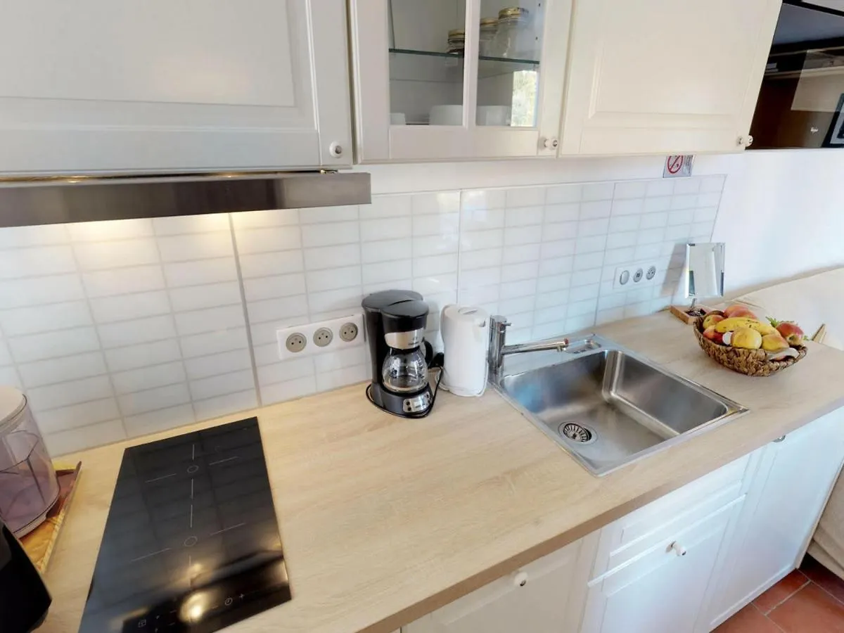 Charmant Studio Renove Avec Terrasse, Climatisation Et Wifi Gratuit - Fr-1-196-166 Mentona
